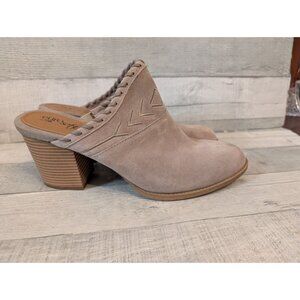 Taupe Eurosoft By Sofft Suede Mules  Embroidered Design Stacked Heel Size 9